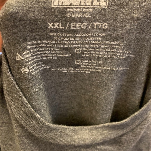 Unisex captain America t-shirt - Picture 3 of 3